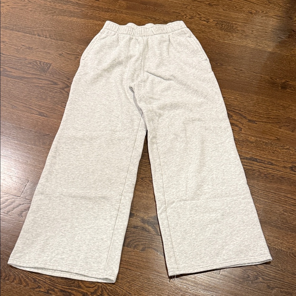 Hollister Light Gray Straight Leg Pants